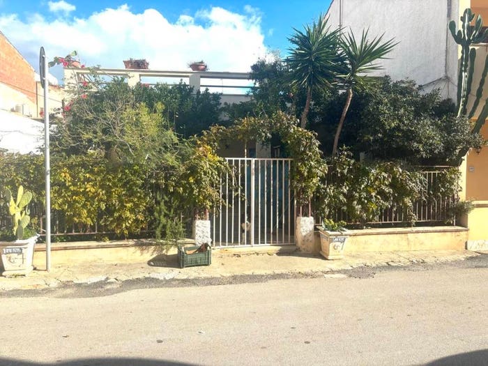 Casa con 5 locali in vendita in Via Mangiagli No Number, Tre Fontane, Campobello di Mazara