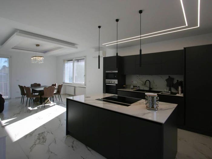 Casa con 5 locali in vendita in Via Giuseppe Verdi, Centro, Arcene