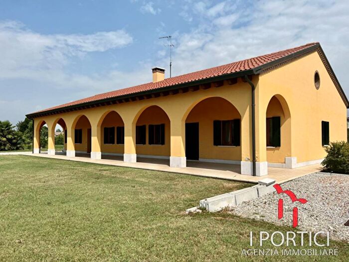 Casa con 5 locali in vendita in via Verdi, Peseggia Gardigiano, Scorzè