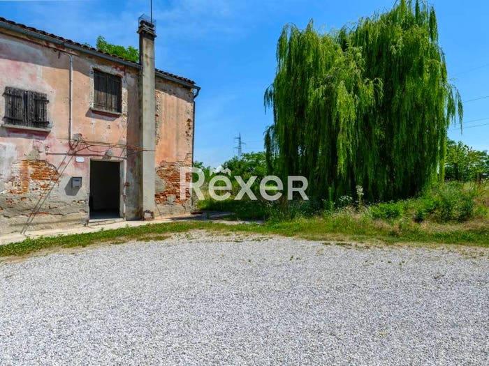 Casa quadrilocale in vendita in Via Barbato, Campocroce, Mirano