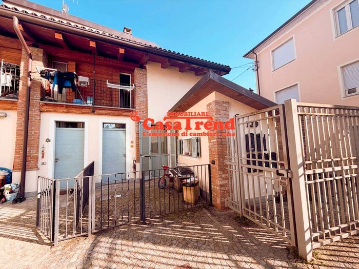 Appartamento bilocale in vendita in Via Palestro, Centro, Gassino Torinese