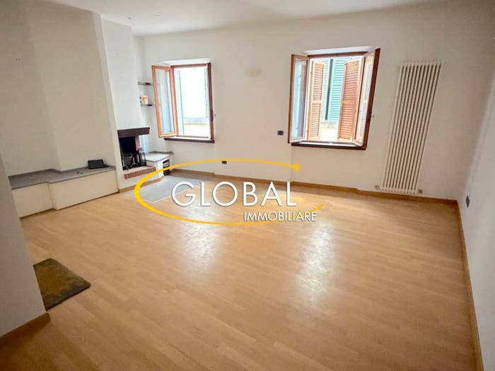 Appartamento quadrilocale in vendita in Corsi, Ancona