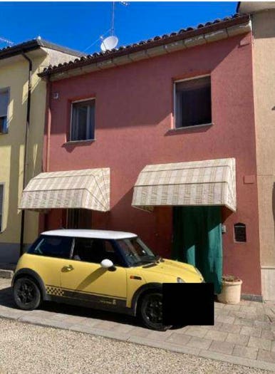Casa con 6 locali in vendita in Via Albertina, Centro, Cervesina