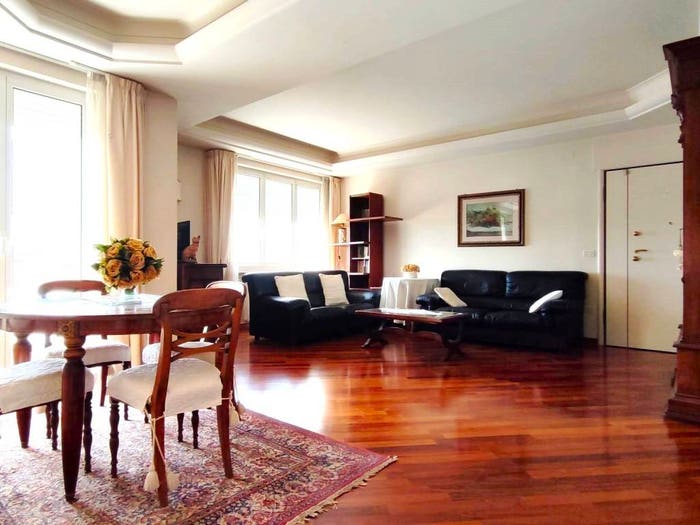 Appartamento con 6 locali in vendita in Via Bruno Buozzi, Cattolica
