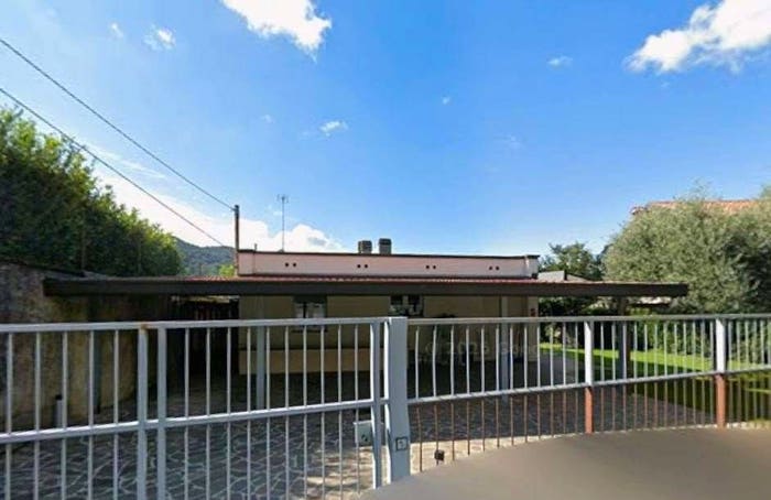 Casa con 5 locali in vendita in Via agro, Caprino, Caprino Bergamasco