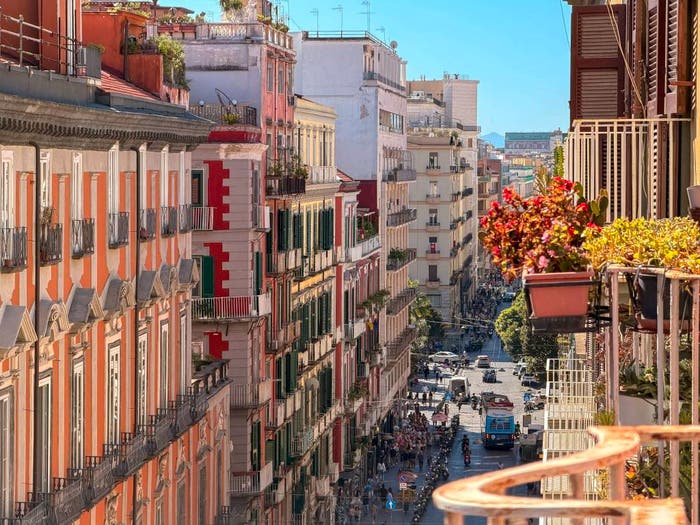 Appartamento quadrilocale in vendita in Via Toledo, Monte Santo, Napoli