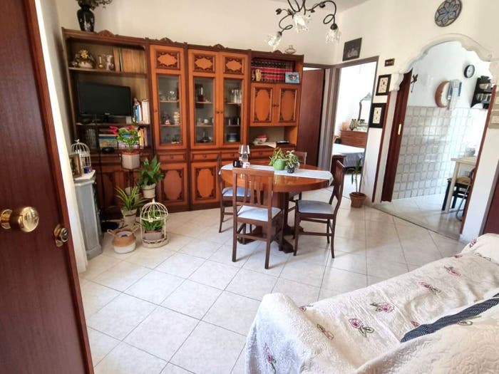 Appartamento trilocale in vendita in Via Natale Gallino, Pontedecimo, Genova