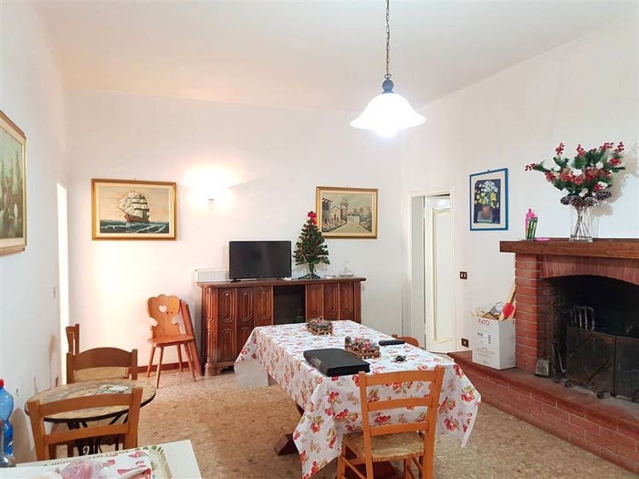 Appartamento con 5 locali in vendita in Camaiore Paese, Camaiore