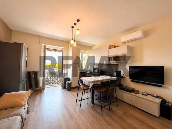 Appartamento trilocale in vendita in Via Rho, Cascina dei Pomi, Milano