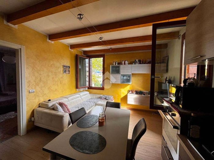 Appartamento trilocale in vendita in Via Europa, San Martino, San Fior