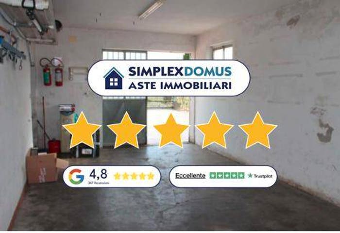 Casa con 6 locali in vendita in Via Piemarano, Lapedona