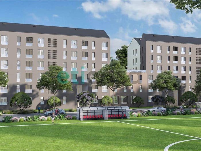 Appartamento quadrilocale in vendita in Strada della Raffalda Piacenza, Infrangibile, Piacenza