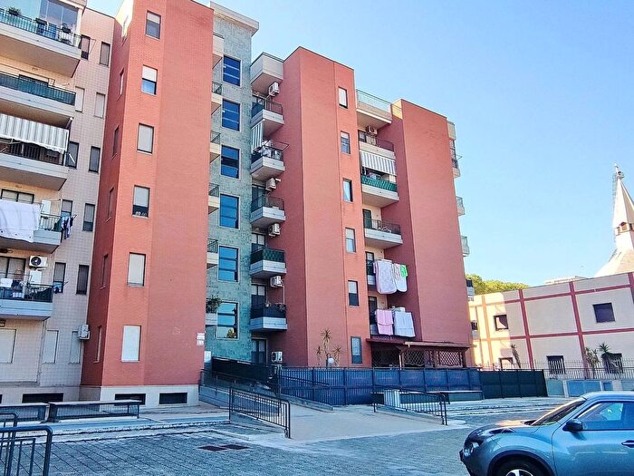 Appartamento trilocale in vendita in Via Girolamo Caggianelli, Foggia