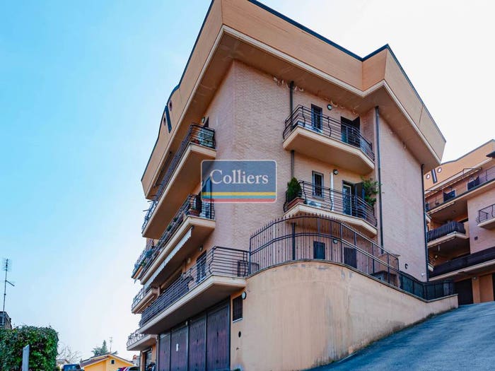 Appartamento trilocale in vendita in Via Marche, Santa Lucia, Fonte Nuova