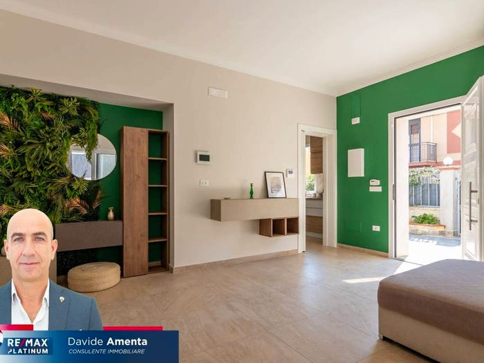 Casa con 5 locali in vendita in VIA MARCHE, Grottasanta Tunisi, Siracusa