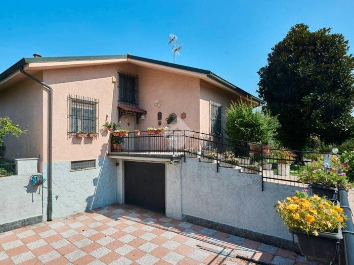 Casa con 5 locali in vendita in Via Buozzi, Centro, Zelo Buon Persico