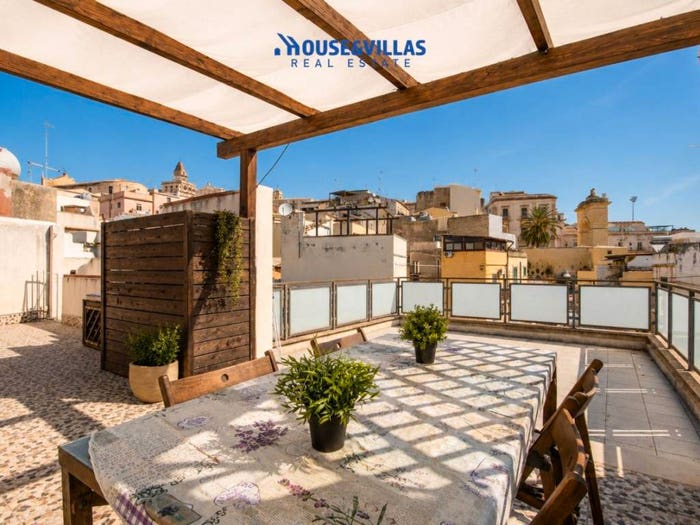 Casa trilocale in vendita in Via Nicolò Mandalà, Centro, Noto
