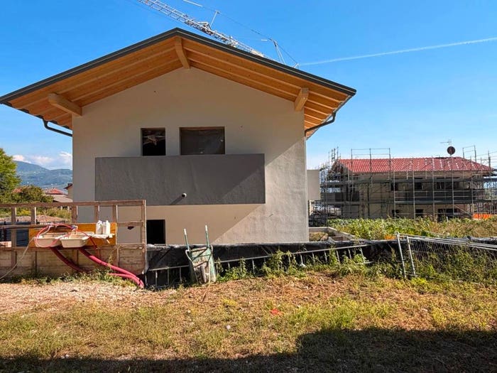 Appartamento quadrilocale in vendita in Via Molini, Terre d'Adige