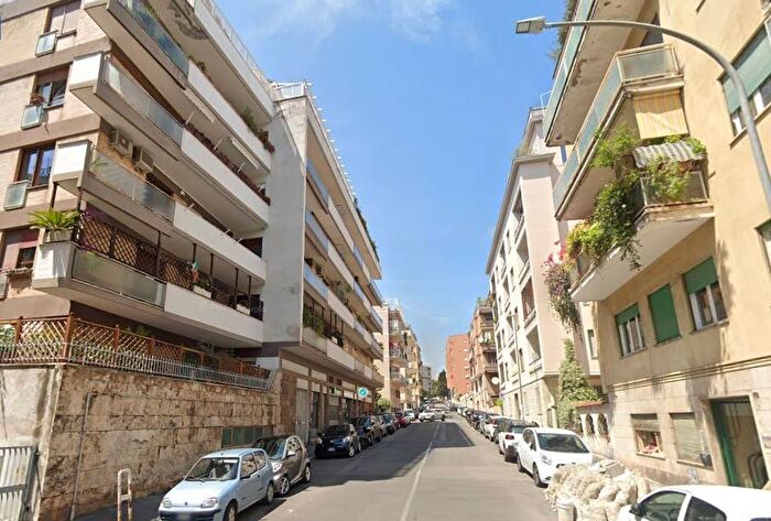 Appartamento quadrilocale in vendita in Balduina, Roma