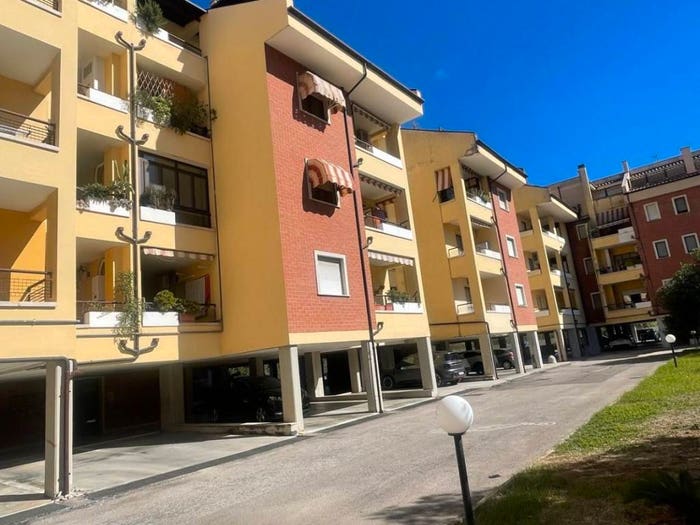 Appartamento trilocale in vendita in Via Arrigo Boito, Q, Latina