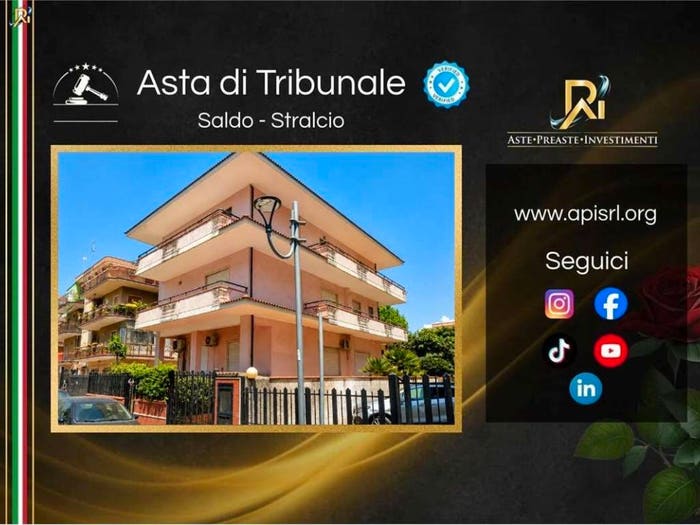 Appartamento con 6 locali in vendita in Via Giuseppe Romita, Capaccio Scalo, Capaccio Paestum
