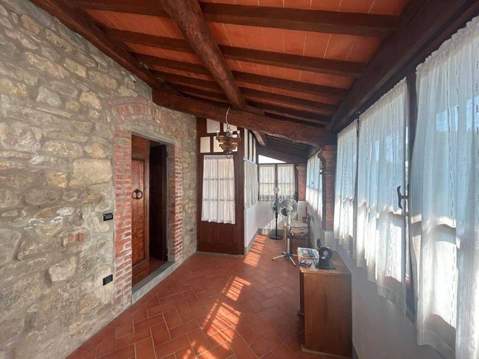 Casa con 6 locali in vendita in Via de persignano, Castelfranco Piandisco