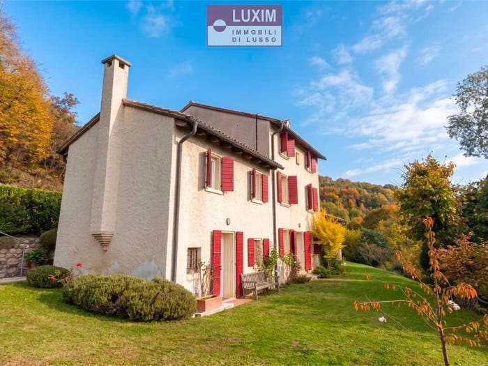 Casa con 6 locali in vendita in Centro, Asolo