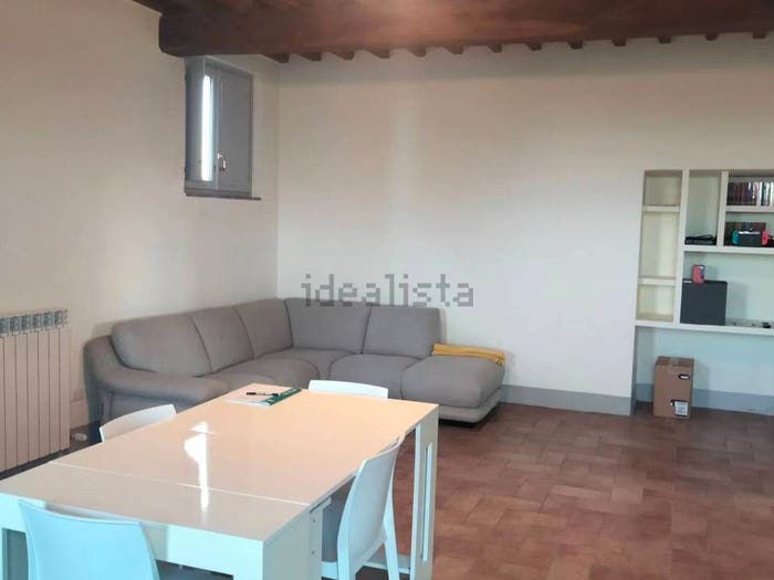Appartamento trilocale in vendita in Strada Radi, Monteroni d'Arbia