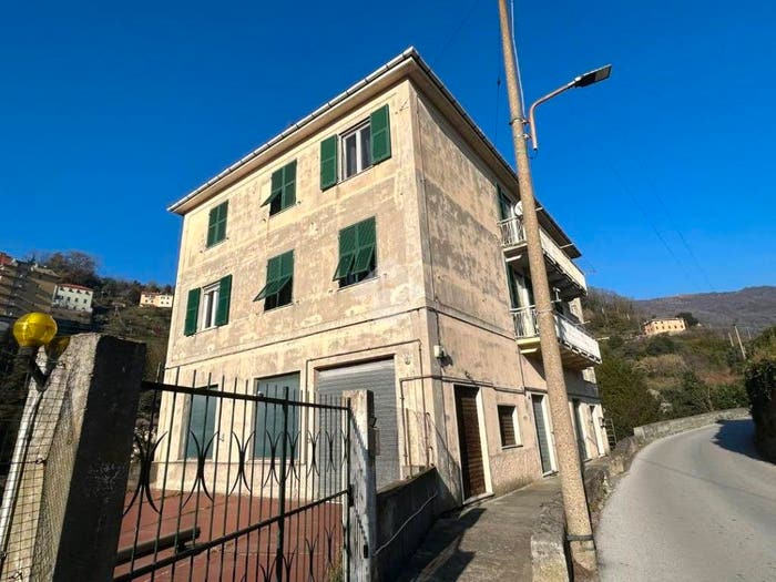 Appartamento trilocale in vendita in Via acquasanta, Acquasanta San Carlo, Genova