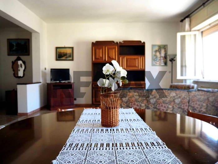 Appartamento quadrilocale in vendita in Via Temistocle Guerrazzi, Fabbricotti, Livorno