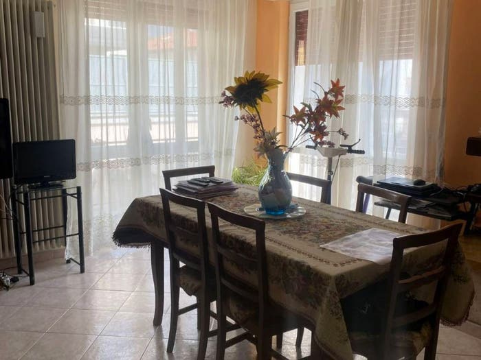 Casa trilocale in vendita in Via Gaetano Donizetti, Centro, Cisano Bergamasco