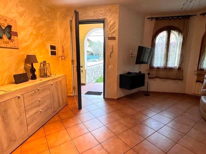 Casa con 5 locali in vendita in Via Larga, Casano Dogana Isola, Luni