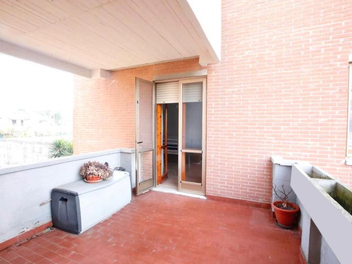Appartamento con 6 locali in vendita in Via Aldo Moro, Centro, Collesalvetti
