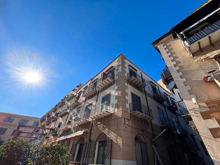 Appartamento trilocale in vendita in Via Buon Pastore, Castellammare, Palermo