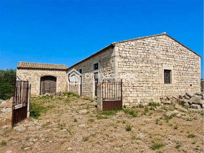 Casa con 5 locali in vendita in Cannizzara, Modica