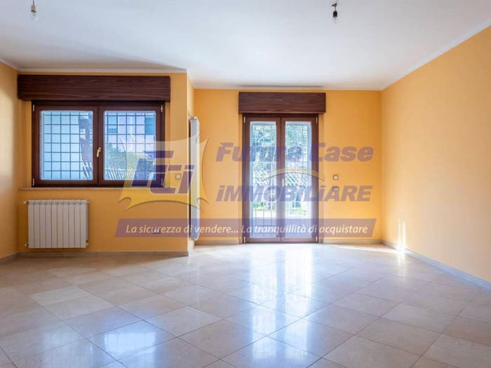 Casa con 5 locali in vendita in Via Domenico Morelli, Acilia, Roma