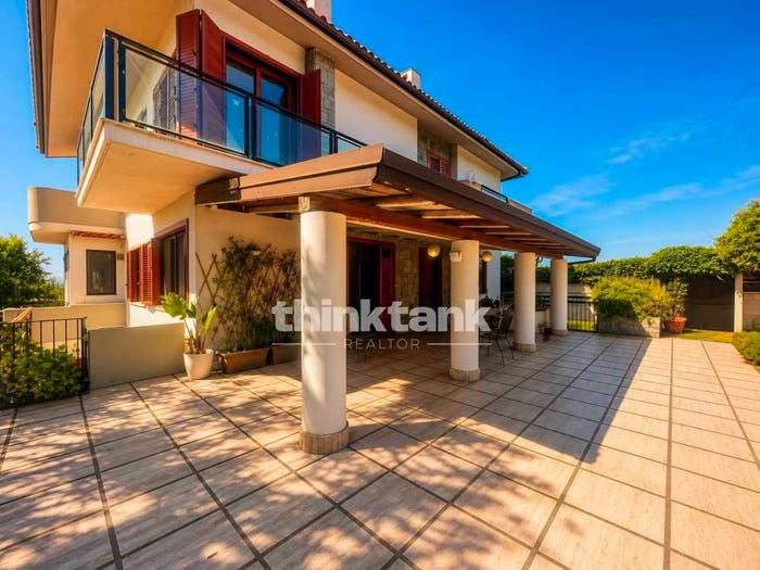 Casa con 6 locali in vendita in Viale Ruggero di Lauria, Rotolo, Catania