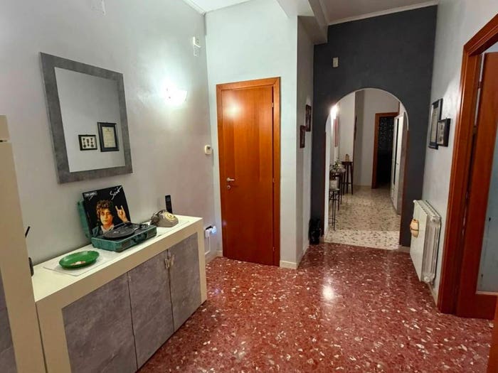 Appartamento trilocale in vendita in Via Monti Lepini, Centro, Cisterna di Latina