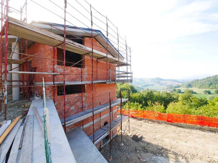 Casa quadrilocale in vendita in Via Maggio, Centro, Serramazzoni