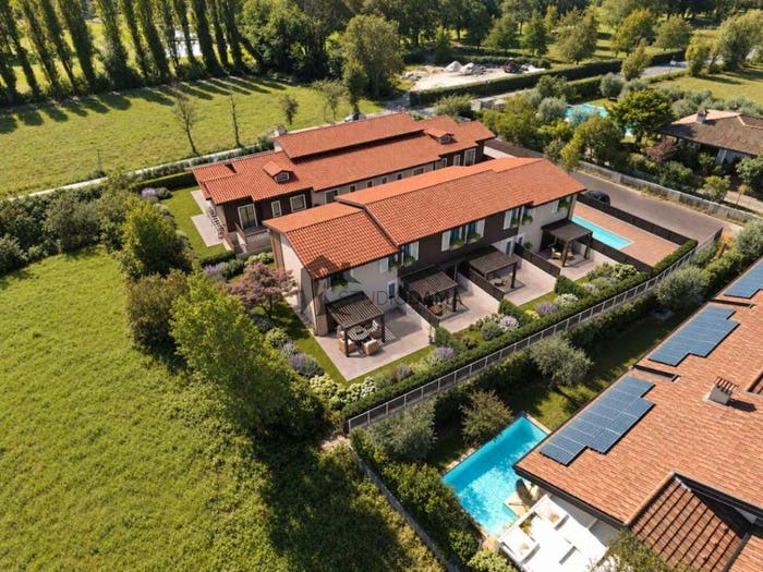 Casa quadrilocale in vendita in Borrine, Crociale, Manerba del Garda