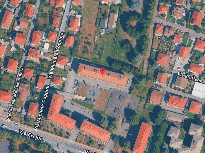 Appartamento quadrilocale in vendita in Via Michele Coppino, Centro, Orbassano
