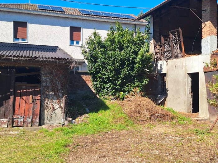 Casa con 6 locali in vendita in Via Fiume, Centro, Busto Garolfo