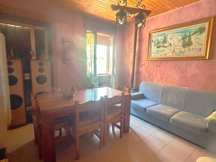 Casa con 6 locali in vendita in Via Giuseppe Mazzini, Centro, Portalbera