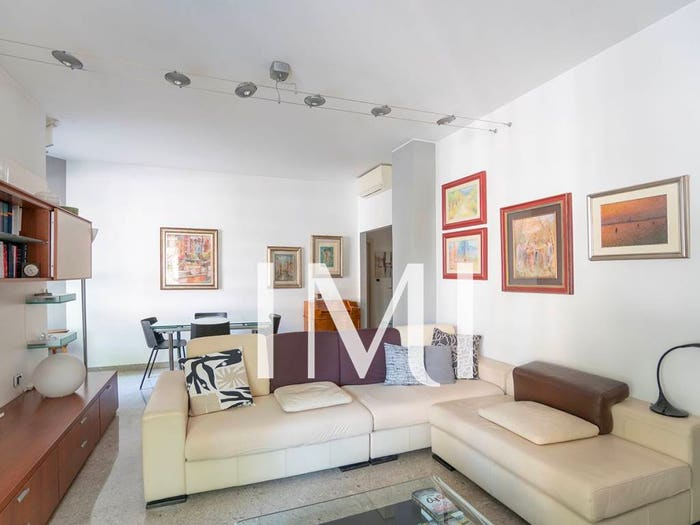 Appartamento bilocale in vendita in Viale Andrea Doria, Centrale, Milano