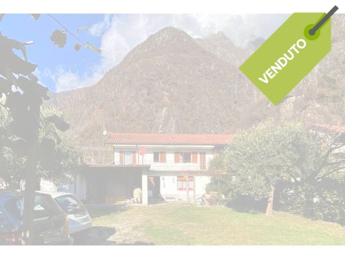 Casa trilocale in vendita in Via Basilio Bozzetti, Nibbio, Mergozzo