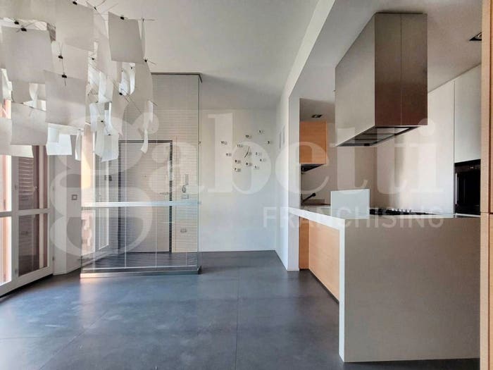 Appartamento quadrilocale in vendita in Cda Marezi, Centro, Massignano