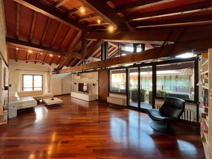 Casa con 6 locali in vendita in Piazza Pontida, Centro, Fidenza