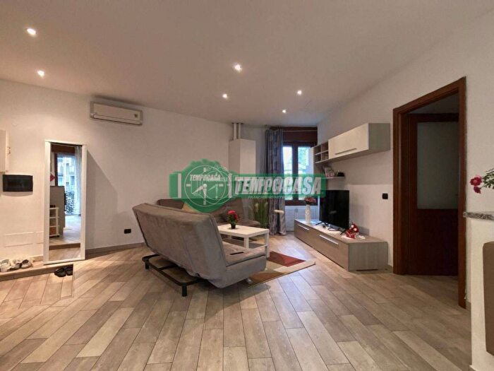 Appartamento trilocale in vendita in Via Salvo D'Acquisto, San Fereolo Albarola Faustina, Lodi