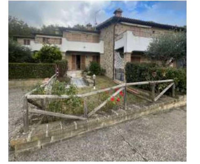 Casa con 5 locali in vendita in Fraz Poggio Capanne Loc Ferro di Cavallo, Manciano