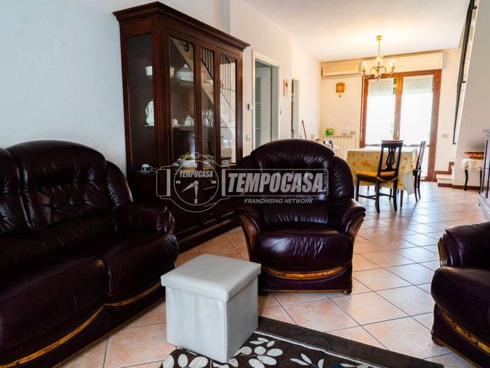 Appartamento quadrilocale in vendita in Via Giovanni Branca, Paleotta, Fano